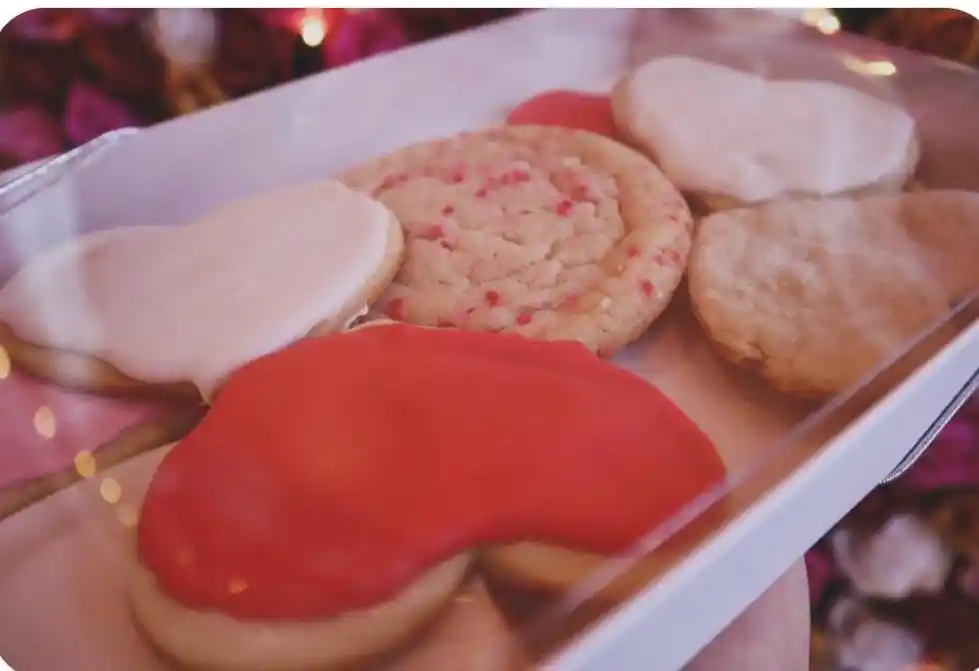 ** Gift box of Valentine cookies